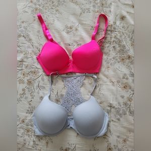 Victoria's Secret lot of 2 bras 36D
